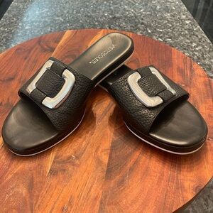 Aerosoles Silver Buckle Black Slide Sandal size 6.5 Women’s comfortable black